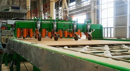 廣西國旭東騰人造板項(xiàng)目：首板下線！