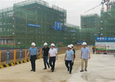 蒙勝益到洛可可學(xué)院項目調(diào)研指導(dǎo)工作