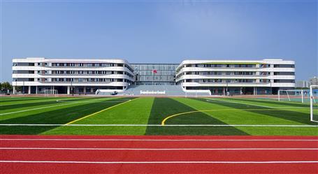 【“兩個(gè)年”雙提升】開學(xué)了！冶建公司承建的學(xué)校項(xiàng)目順利交付