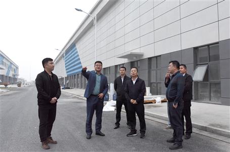 覃振華到江蘇、安徽兩地調(diào)研市場(chǎng)經(jīng)營(yíng)