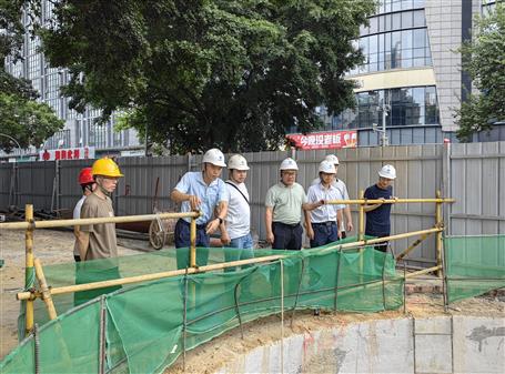 韋克雪到基礎分公司項目開展第三季度安全生產質量綜合大檢查暨“中秋節(jié)”“國慶節(jié)”前安全生產專項檢查