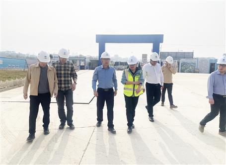 集團公司檢查組到冶建公司兩項目開展復工復產(chǎn)綜合大檢查